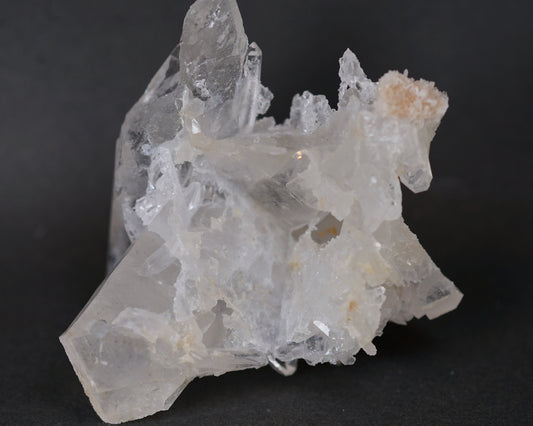 アーカンソー州産水晶クラスター