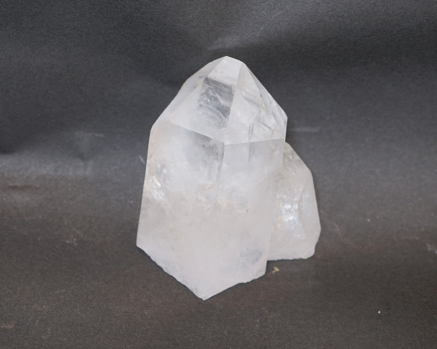 トマスゴンサガ村産水晶