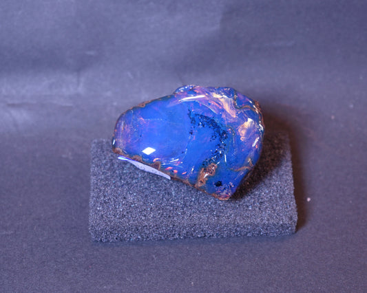 アンバー(琥珀)