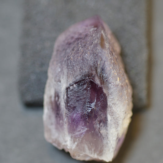 カテドラル(聖堂)アメジスト