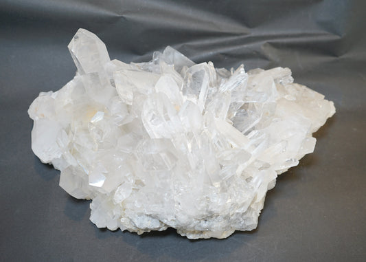 プラチナ水晶クラスター