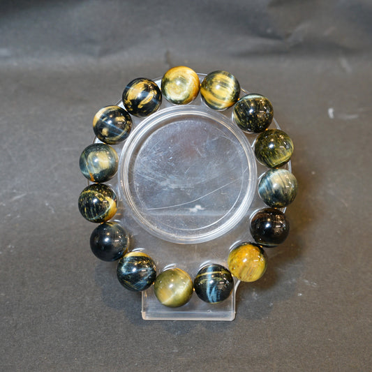 ドリームタイガーアイ