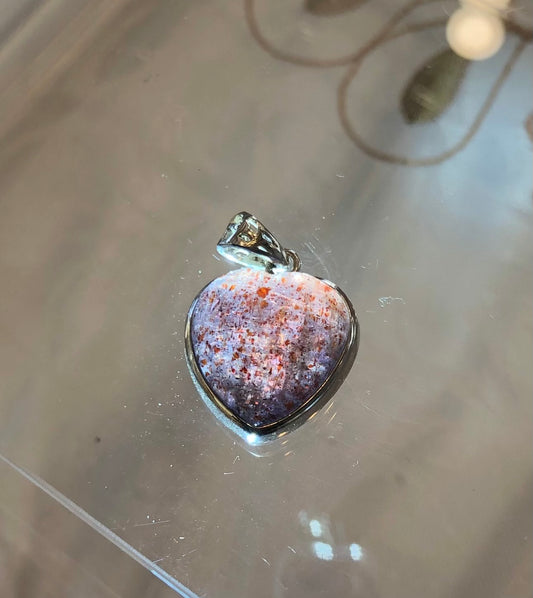 アイオライトサンストーン