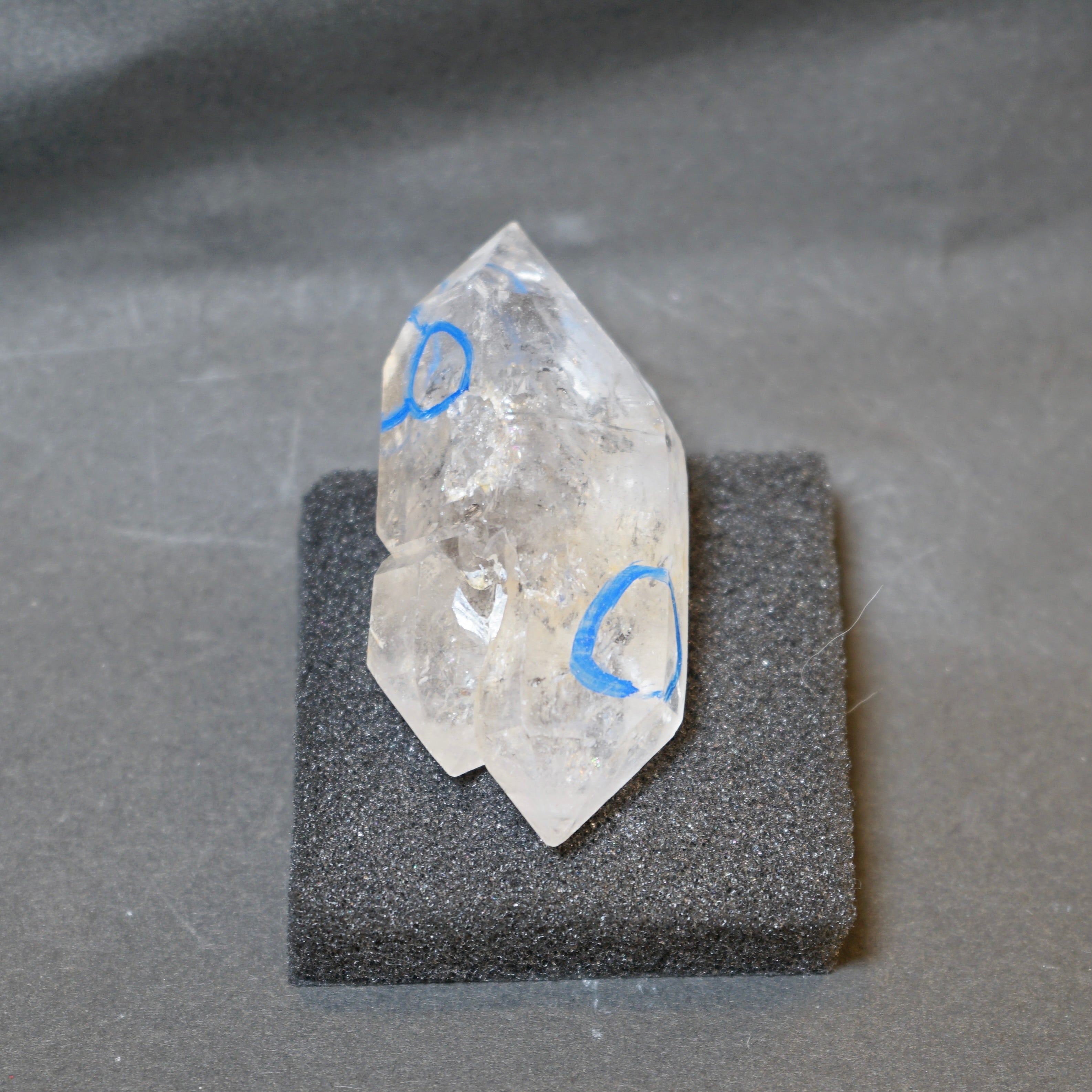 手芸素材・材料 【水入り水晶】 ダブルポイント