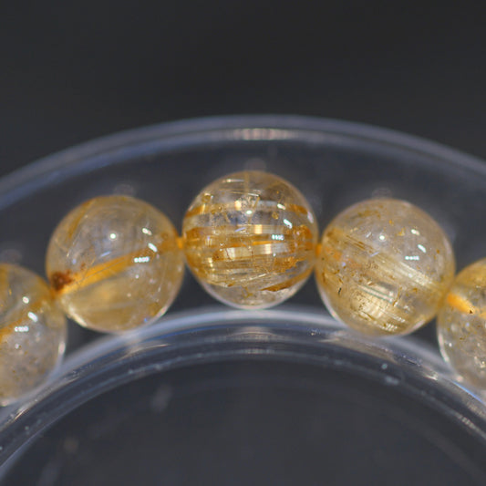 タイタンルチルクォーツ