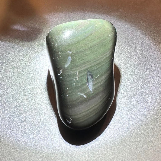 レインボーオブシディアン